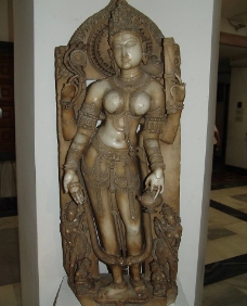 印度佛陀象牙雕作品图片