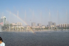 音乐喷泉  彩虹图片