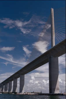 桥的主题0185