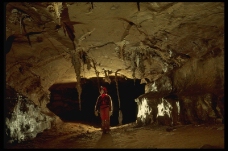 洞穴0010